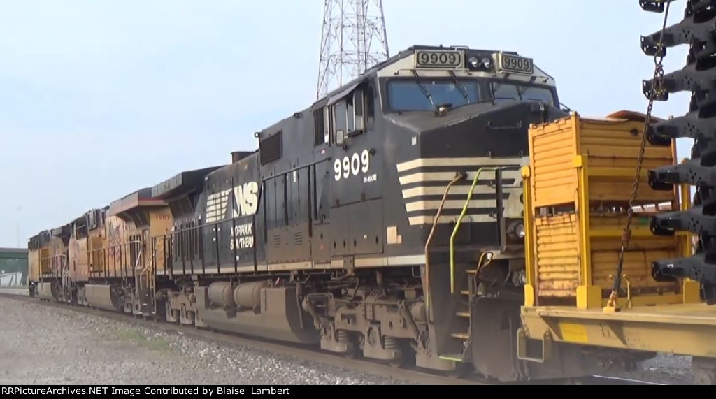 NS 33K
